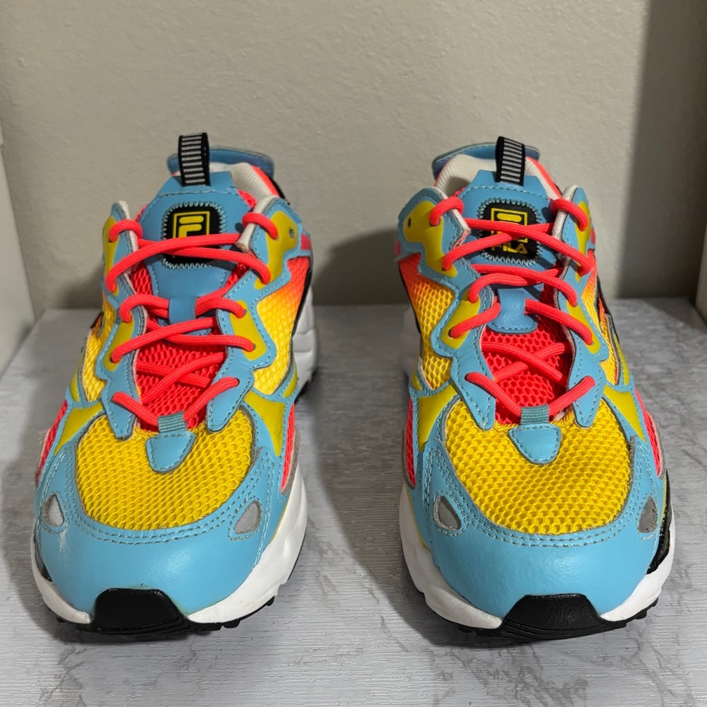 *GUC* FILA Ray Tracer Apex Mens Sneaker SIZE 9 Neon Colors